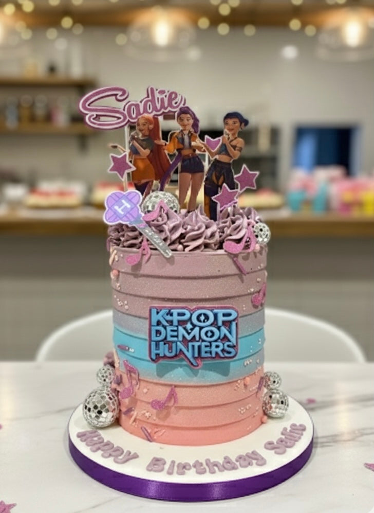 K-Pop Demon Hunters Cake (Huntrix Edition)